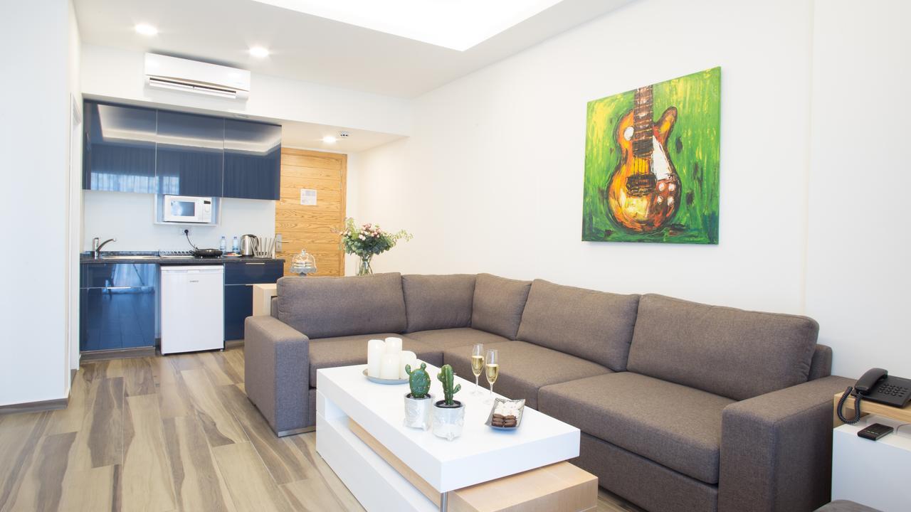 The Stay Furnished Apartments Dbayeh Exterior foto